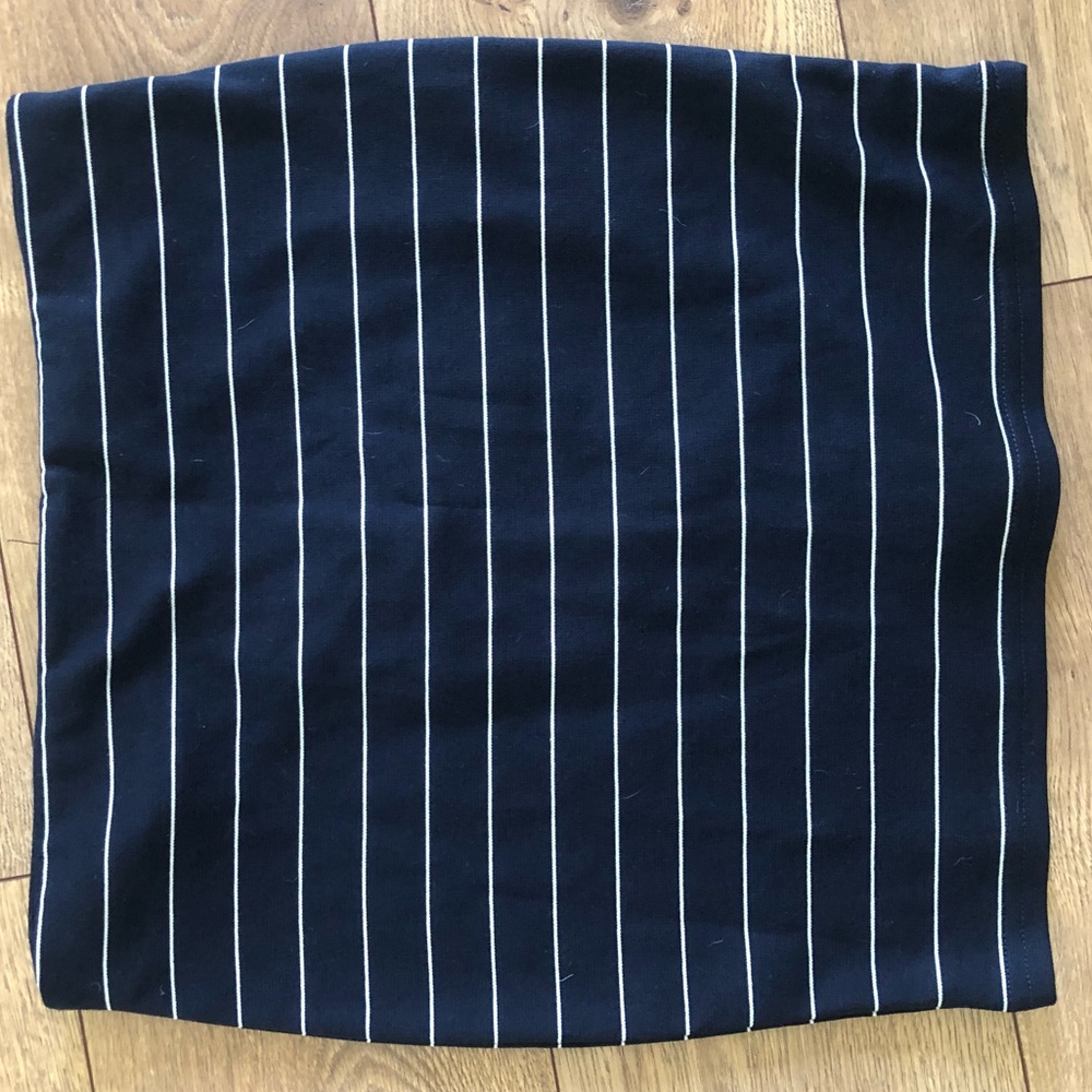 Last chance before donating! VILA mini skirt